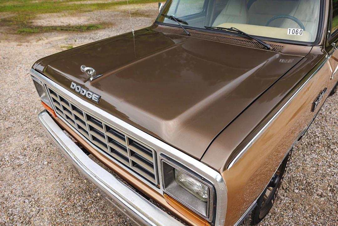 1987 Dodge Ramcharger - Image 27 of 31