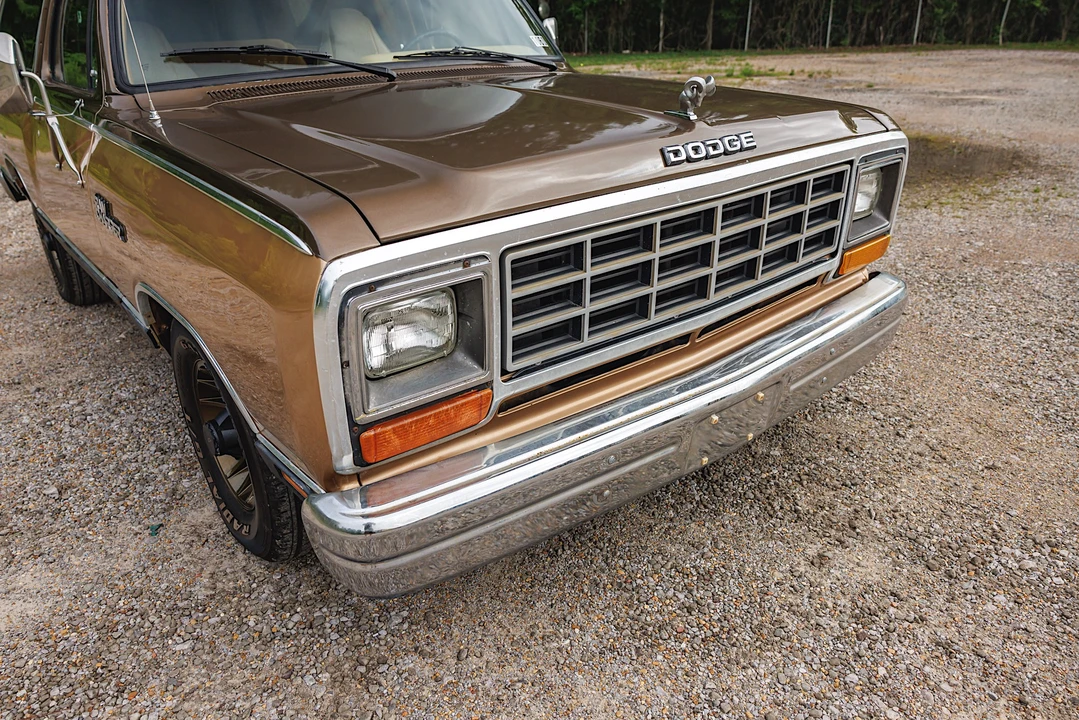 1987 Dodge Ramcharger - Image 20 of 31