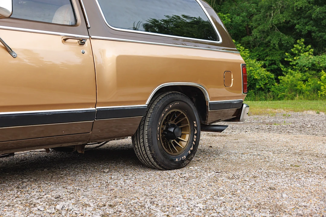 1987 Dodge Ramcharger - Image 30 of 31