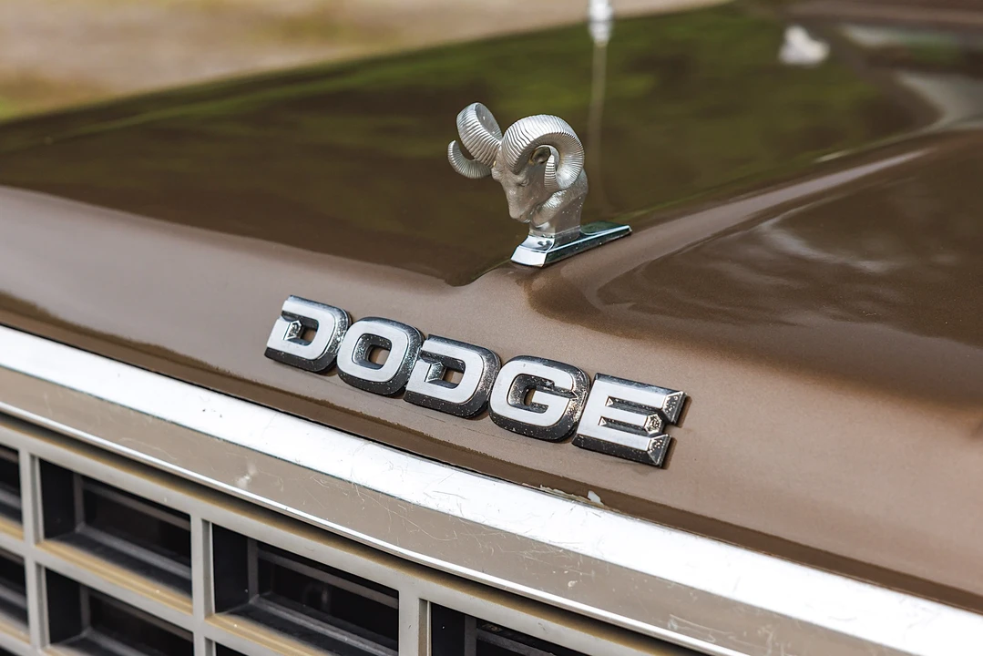 1987 Dodge Ramcharger - Image 16 of 31