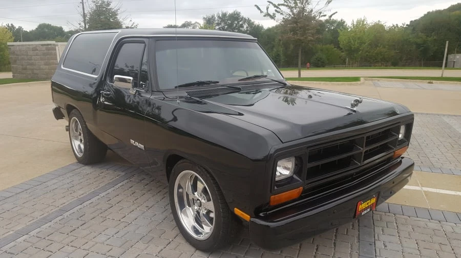 1987 Dodge Ramcharger - Image 11 of 12