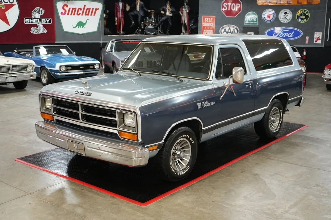 1987 Dodge Ramcharger - Image 10 of 21