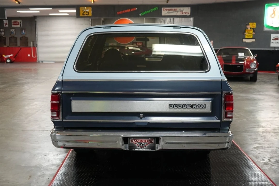 1987 Dodge Ramcharger - Image 5 of 21
