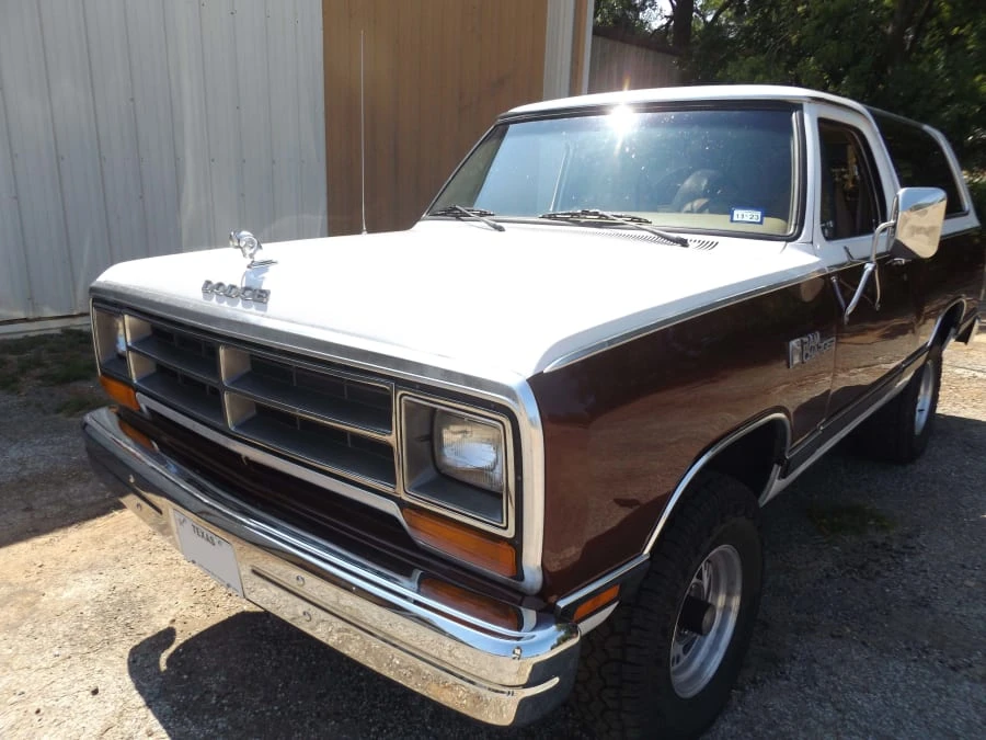 1987 Dodge Ramcharger - Image 2 of 27