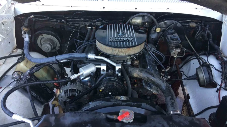 1987 Dodge Ramcharger - Image 7 of 12