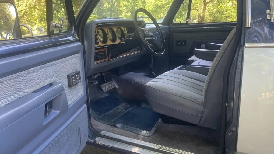 1987 Dodge Ramcharger - Image 5 of 14