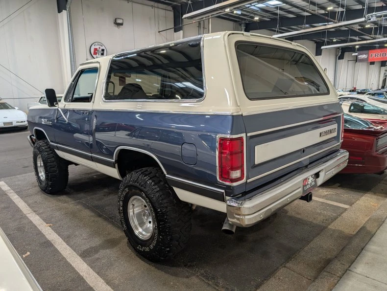 1987 Dodge Ramcharger - Image 6 of 15