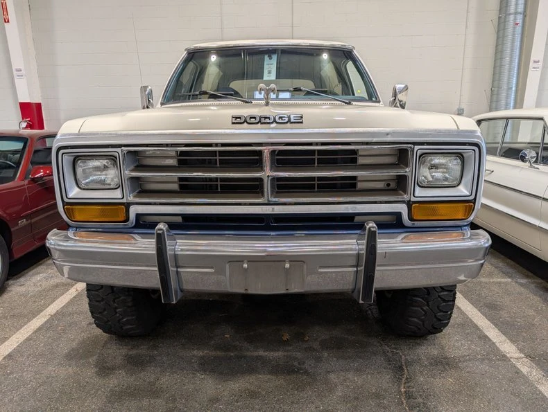1987 Dodge Ramcharger - Image 3 of 15