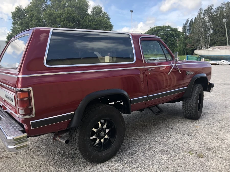 1987 Dodge Ramcharger - Image 2 of 6