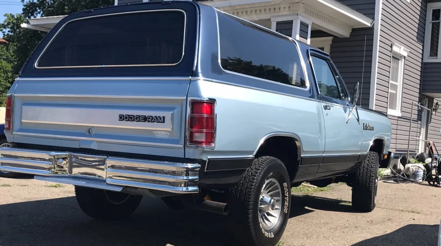 1987 Dodge Ramcharger - Image 2 of 6