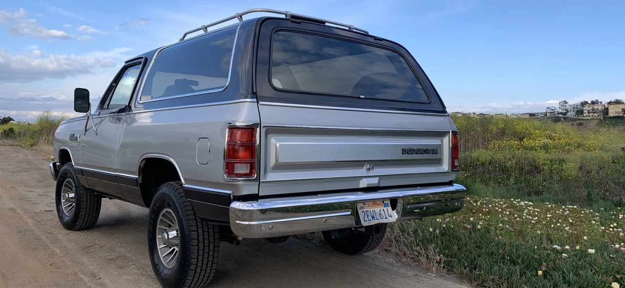 1987 Dodge Ramcharger - Image 3 of 31