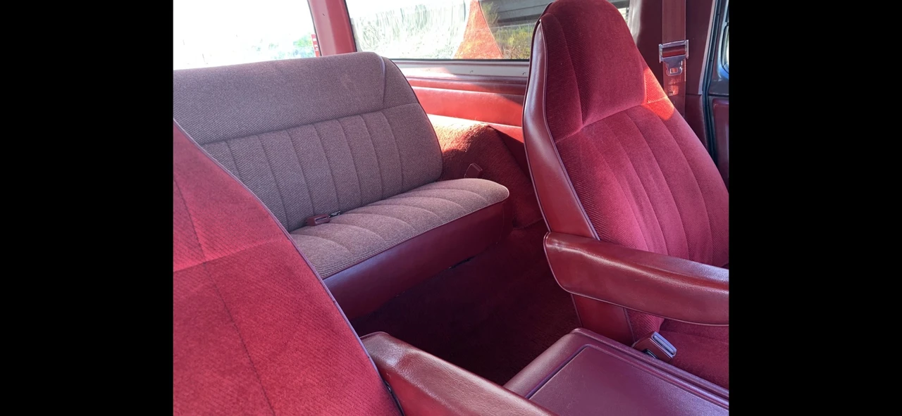 1987 Dodge Ramcharger - Image 21 of 31