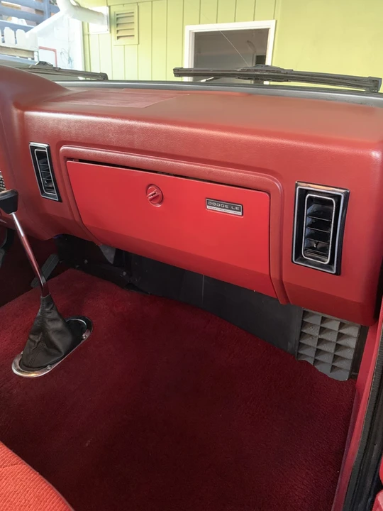 1987 Dodge Ramcharger - Image 17 of 31