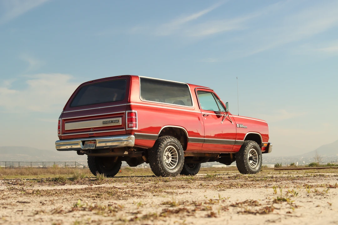 1987 Dodge Ramcharger - Image 14 of 31