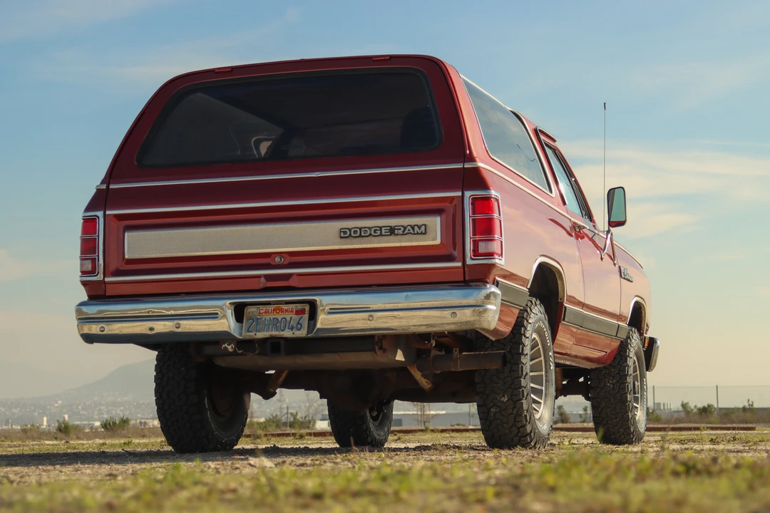 1987 Dodge Ramcharger - Image 17 of 31