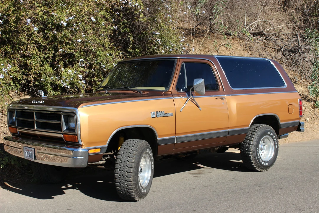 1987 Dodge Ramcharger - Image 3 of 31