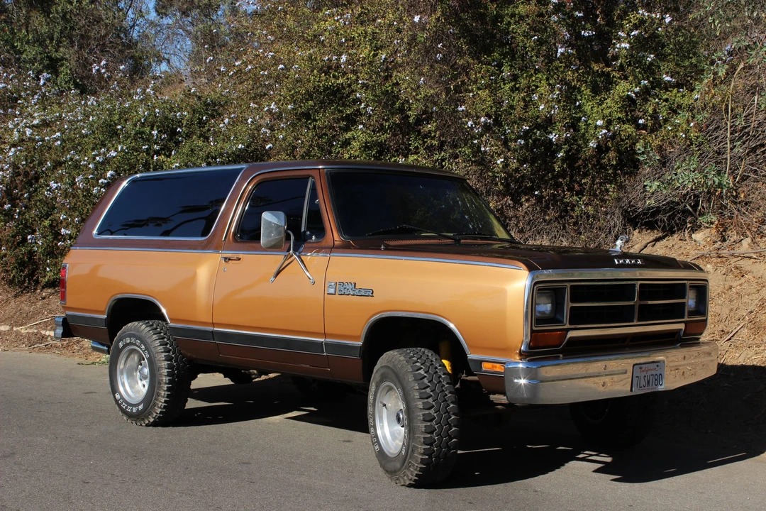 1987 Dodge Ramcharger - Image 2 of 31
