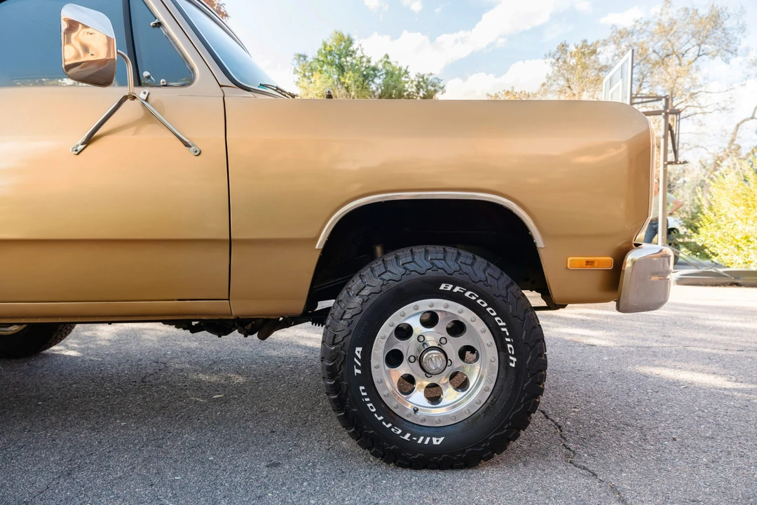 1987 Dodge Ramcharger - Image 30 of 31