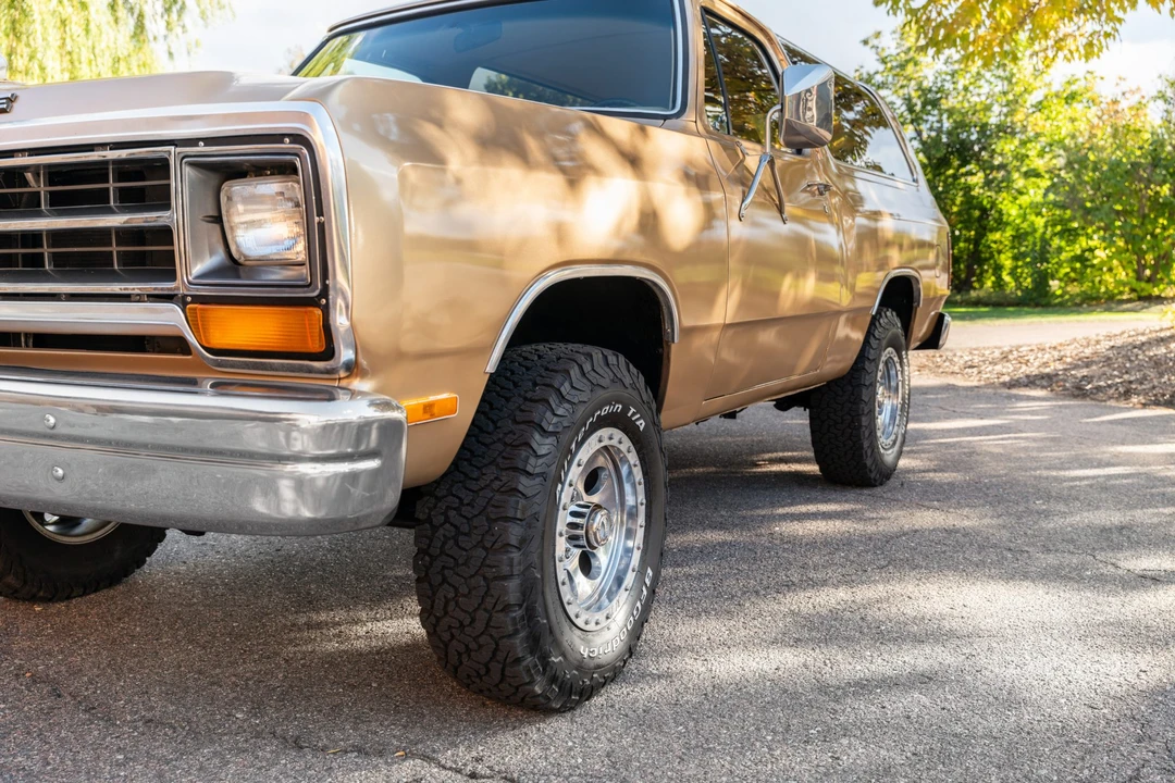 1987 Dodge Ramcharger - Image 22 of 31