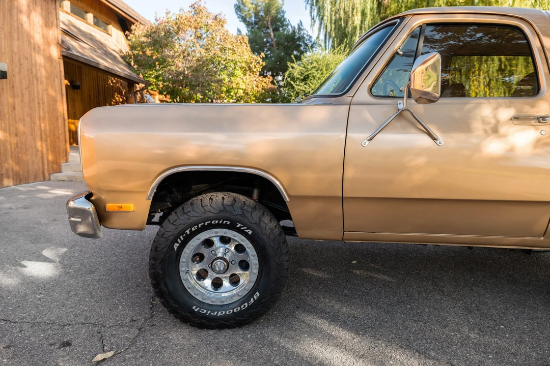 1987 Dodge Ramcharger - Image 21 of 31