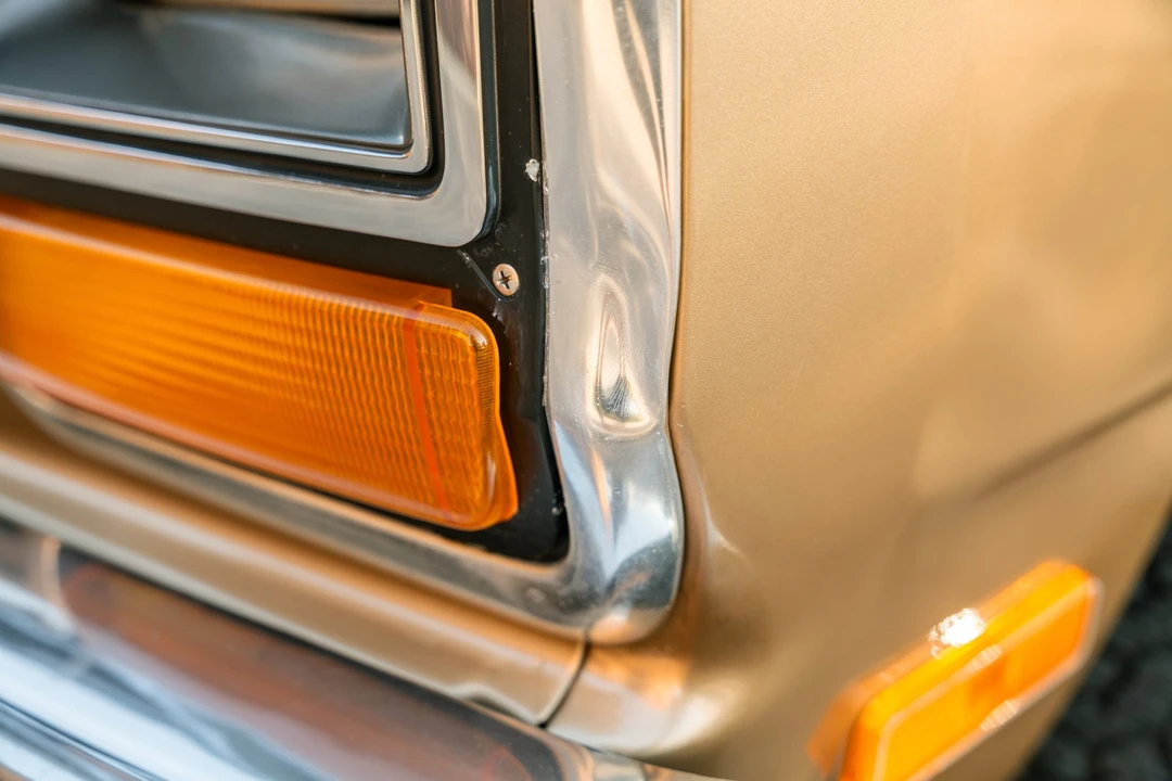 1987 Dodge Ramcharger - Image 25 of 31