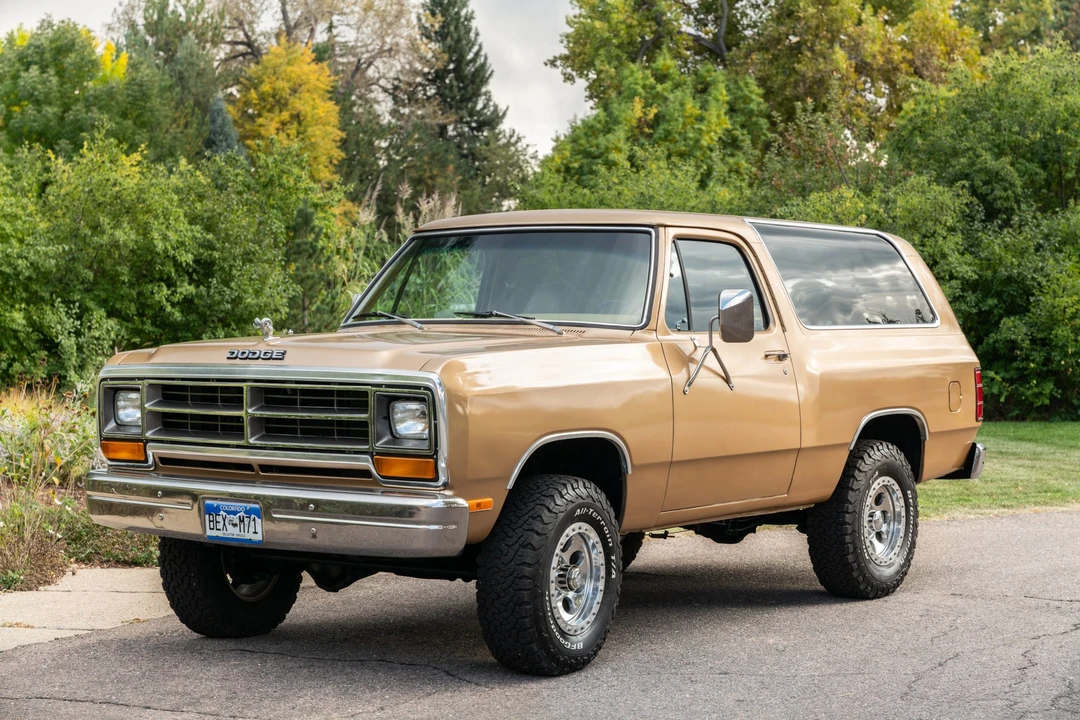 1987 Dodge Ramcharger - Image 2 of 31
