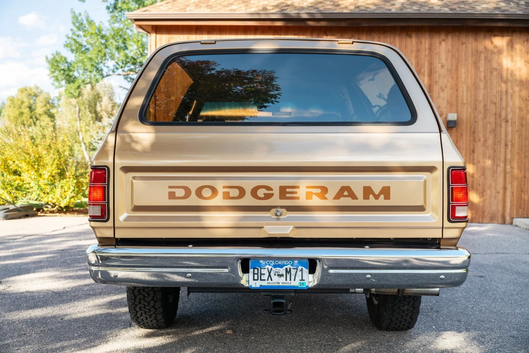 1987 Dodge Ramcharger - Image 10 of 31