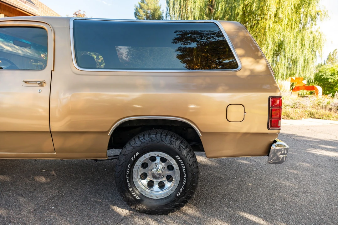 1987 Dodge Ramcharger - Image 14 of 31