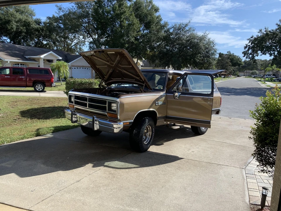 1987 Dodge Ramcharger - Image 20 of 31