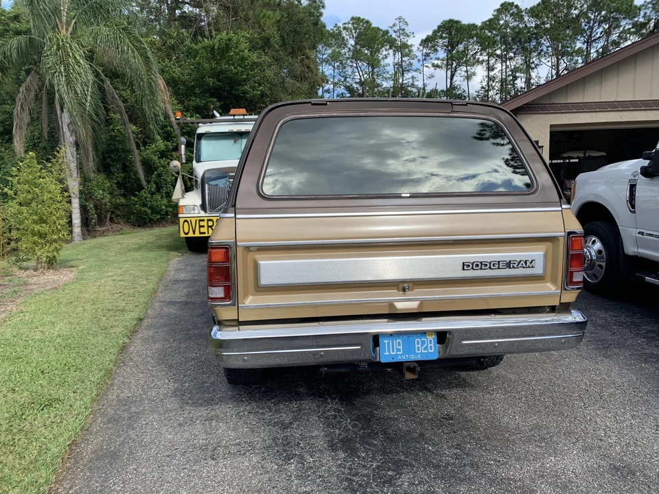 1987 Dodge Ramcharger - Image 4 of 31