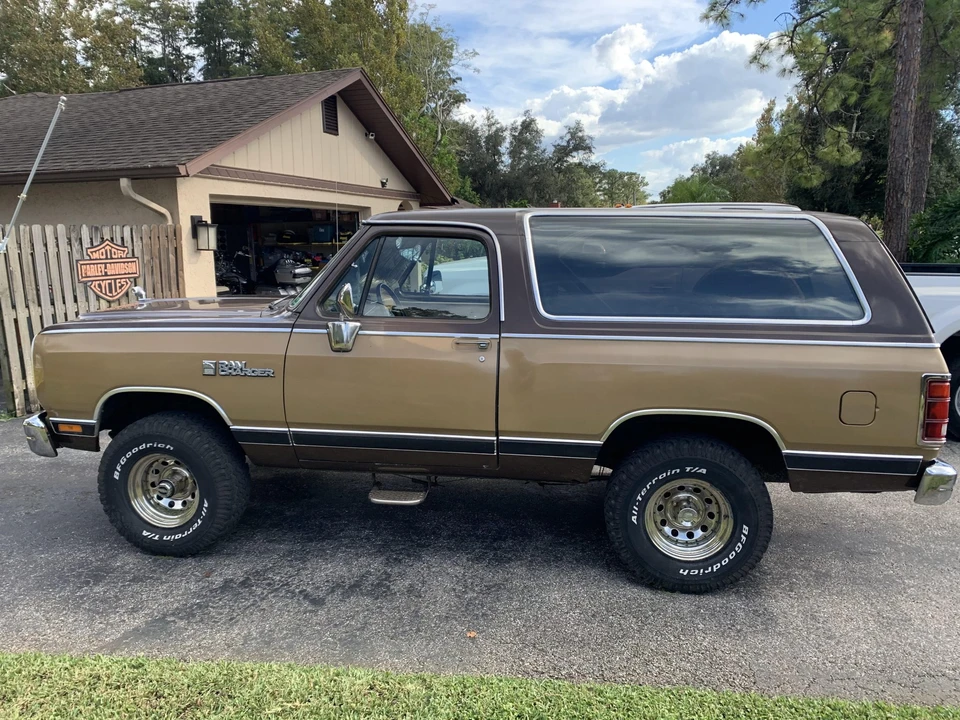 1987 Dodge Ramcharger - Image 3 of 31