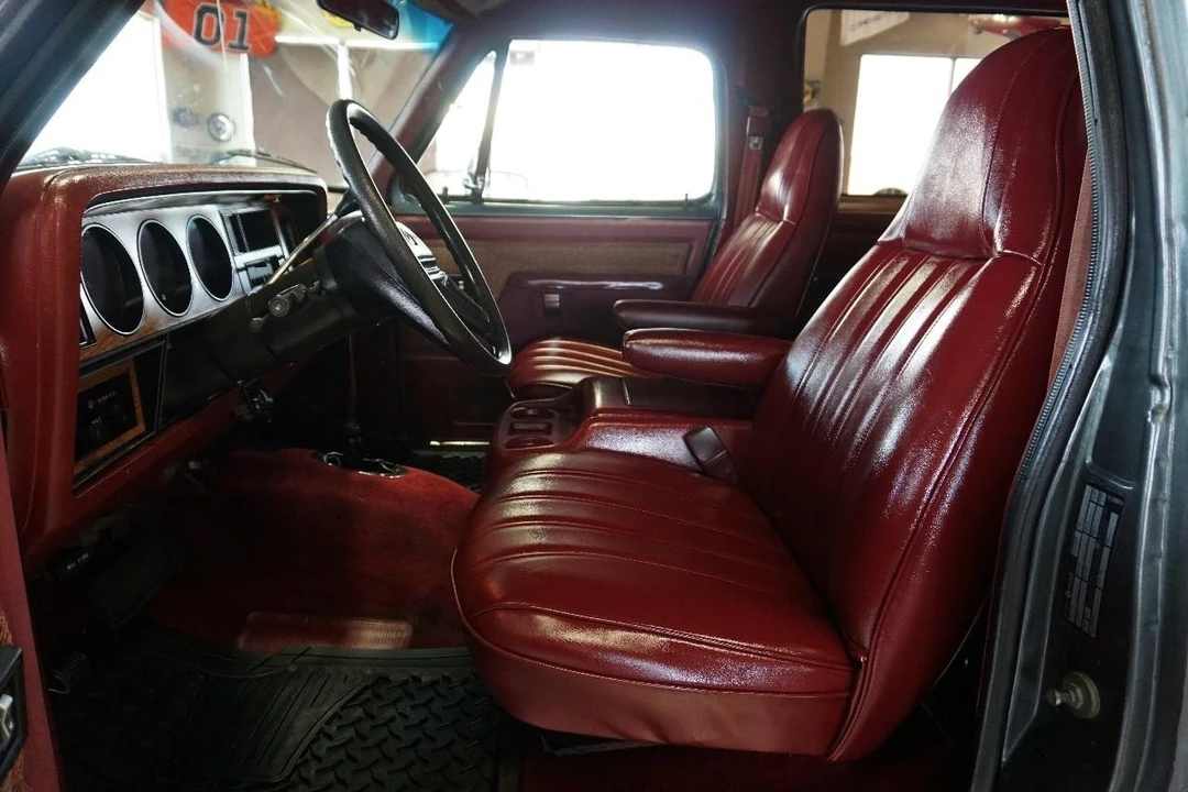 1987 Dodge Ramcharger - Image 20 of 31