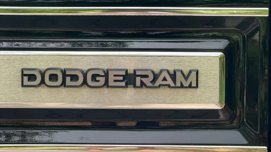 1987 Dodge Ramcharger - Image 15 of 31