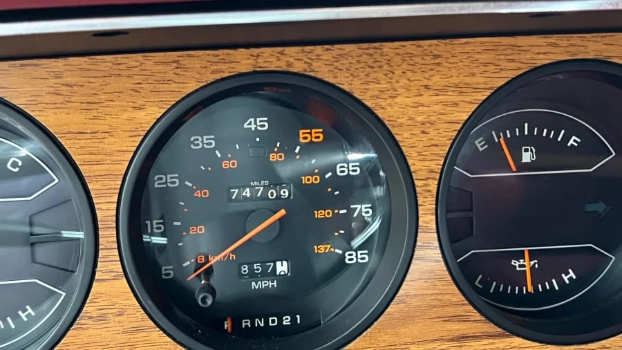 1987 Dodge Ramcharger - Image 21 of 31