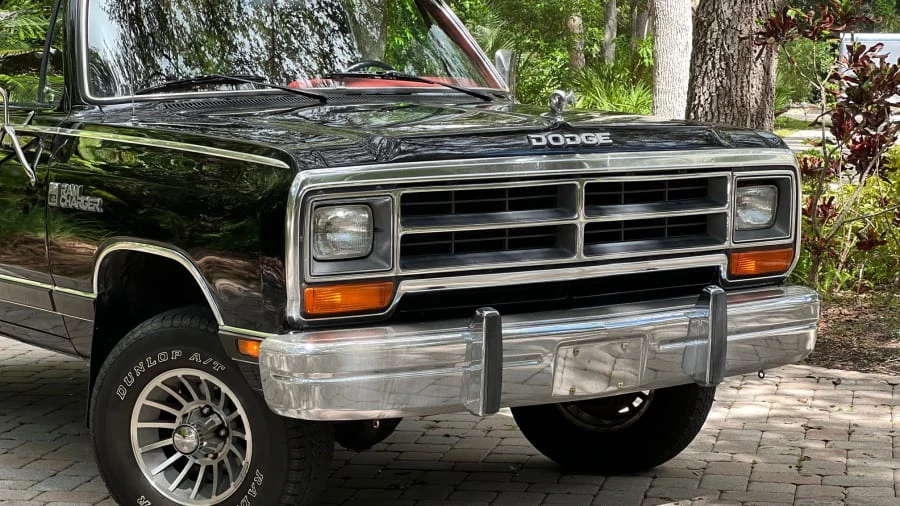 1987 Dodge Ramcharger - Image 26 of 31