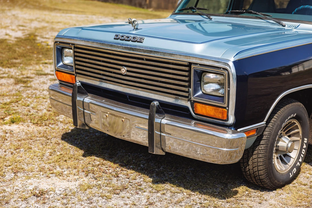 1987 Dodge Ramcharger - Image 11 of 31