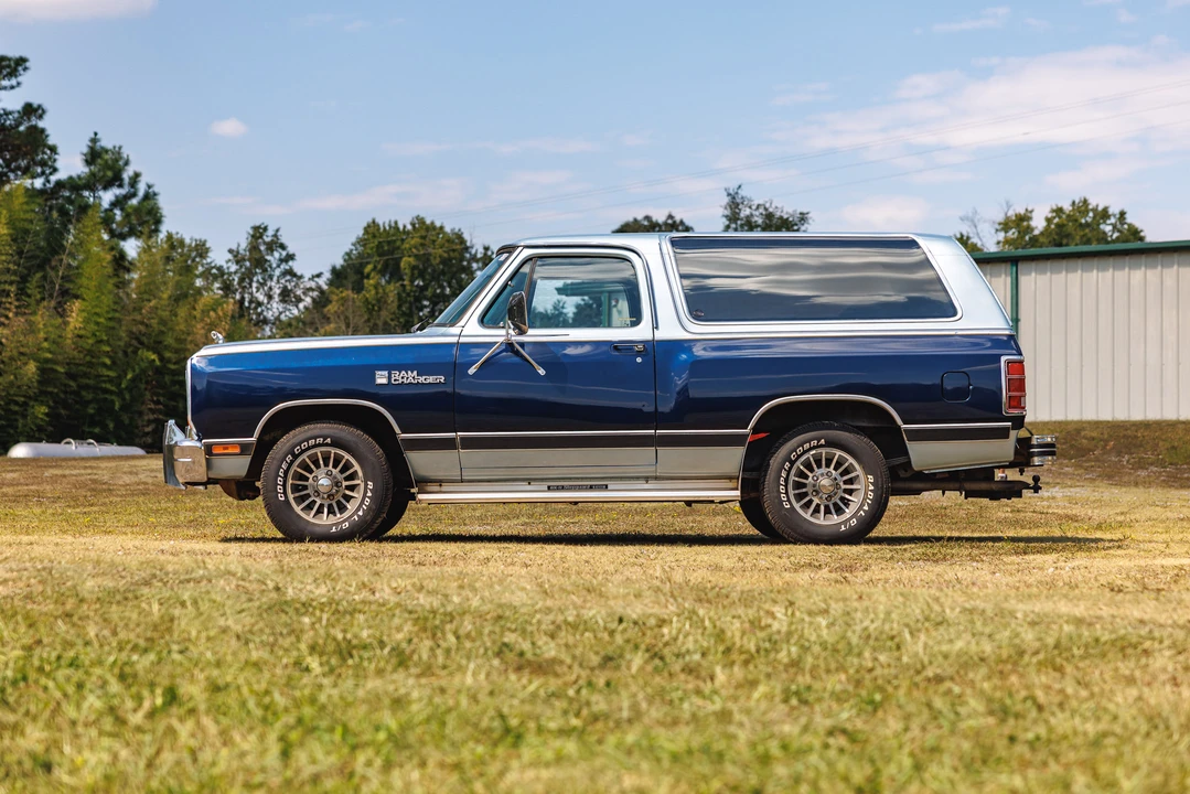 1987 Dodge Ramcharger - Image 10 of 31