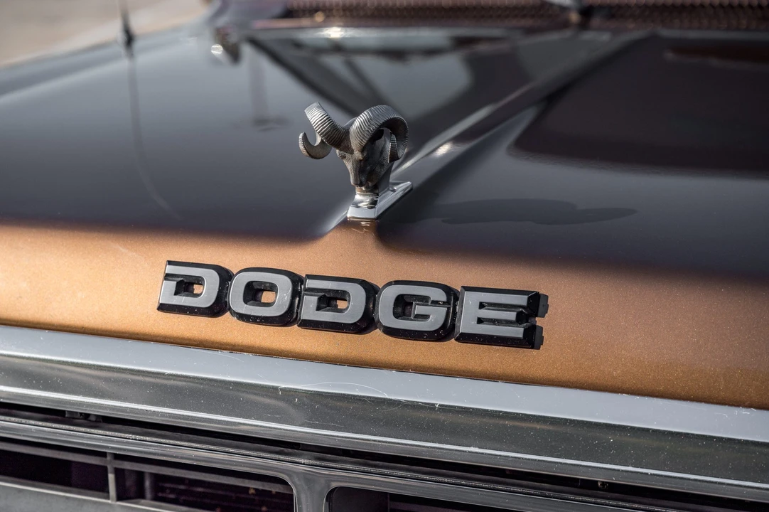 1987 Dodge Ramcharger - Image 18 of 31