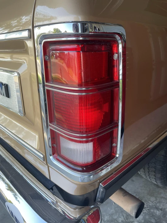 1987 Dodge Ramcharger - Image 15 of 31