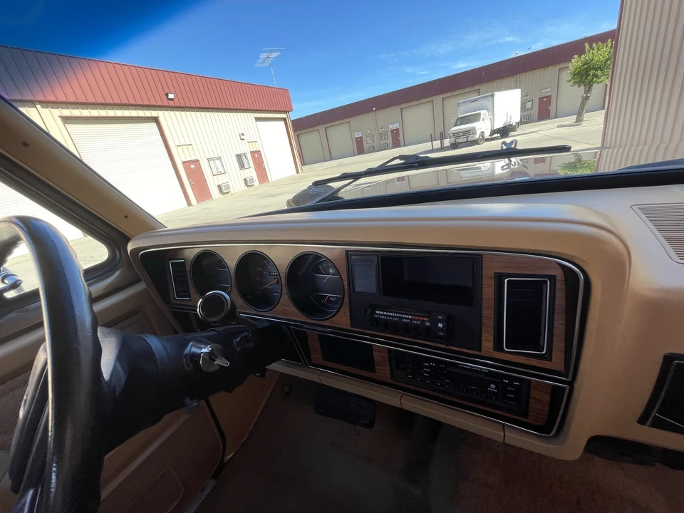 1987 Dodge Ramcharger - Image 30 of 31