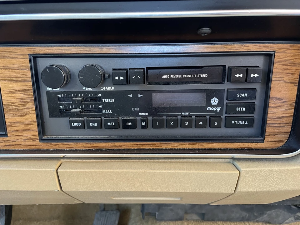 1987 Dodge Ramcharger - Image 31 of 31
