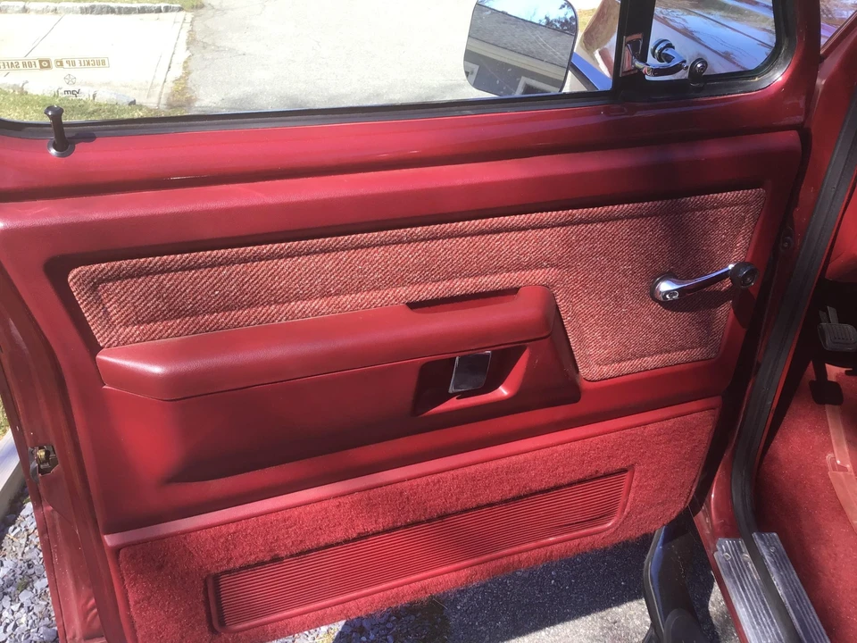 1987 Dodge Ramcharger - Image 26 of 31