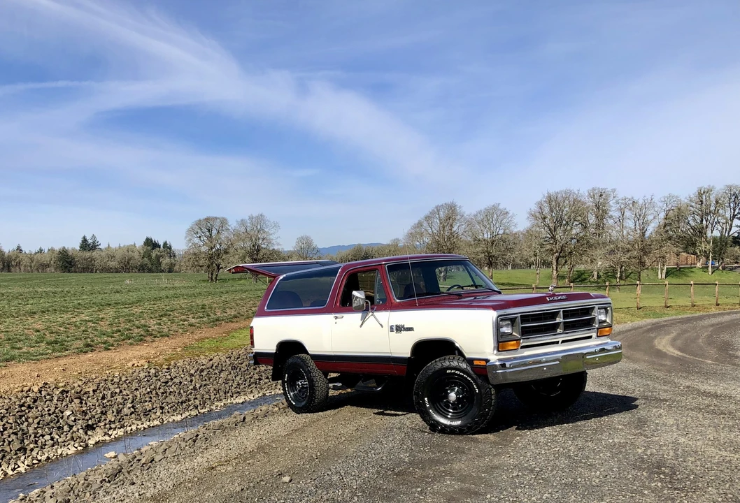 1987 Dodge Ramcharger - Image 23 of 31