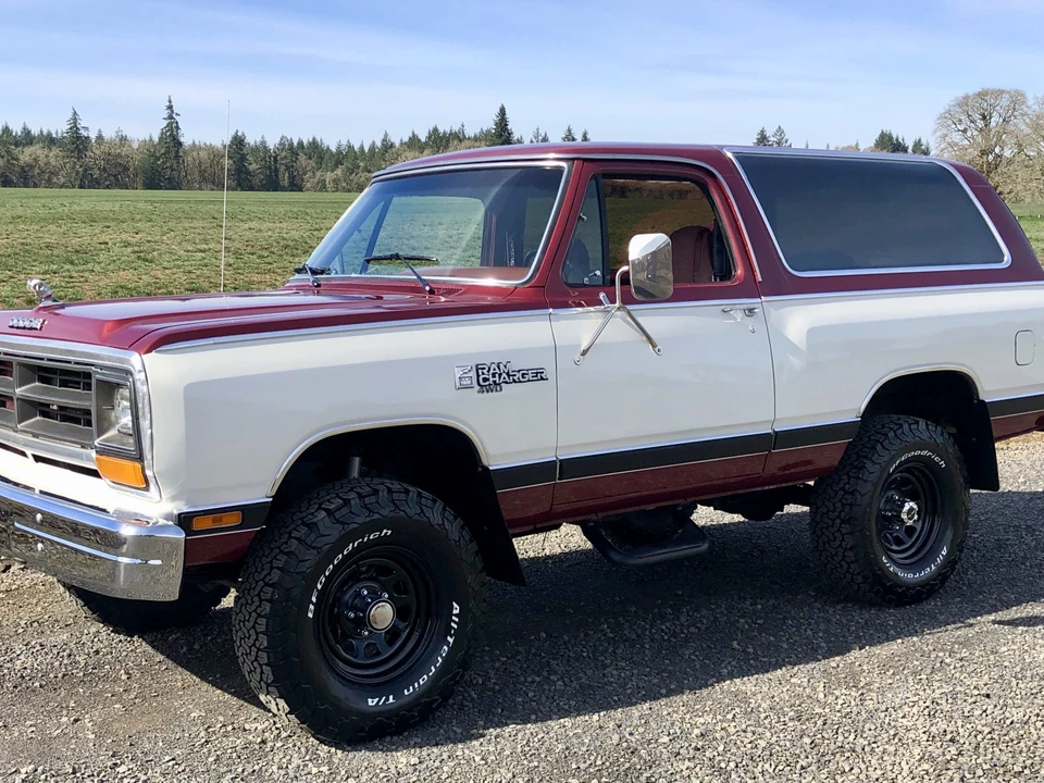 1987 Dodge Ramcharger - Image 4 of 31