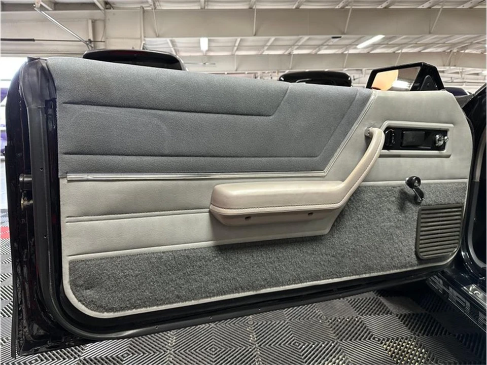 1987 Dodge Shelby CSX - Image 14 of 31