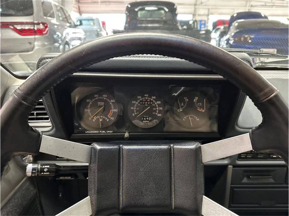 1987 Dodge Shelby CSX - Image 23 of 31