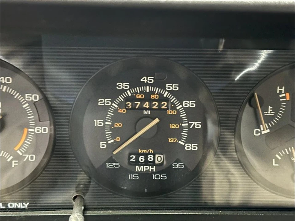 1987 Dodge Shelby CSX - Image 24 of 31