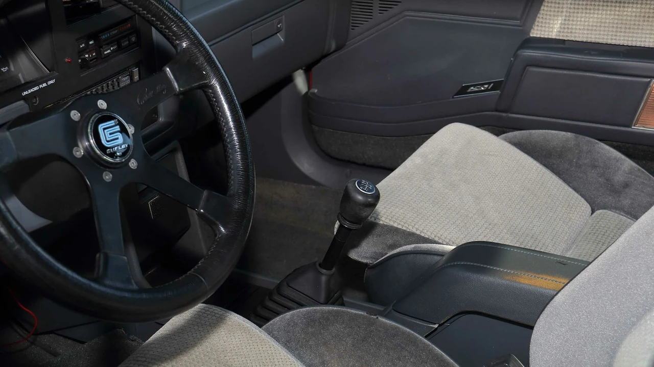 1987 Dodge Shelby Lancer - Image 10 of 24
