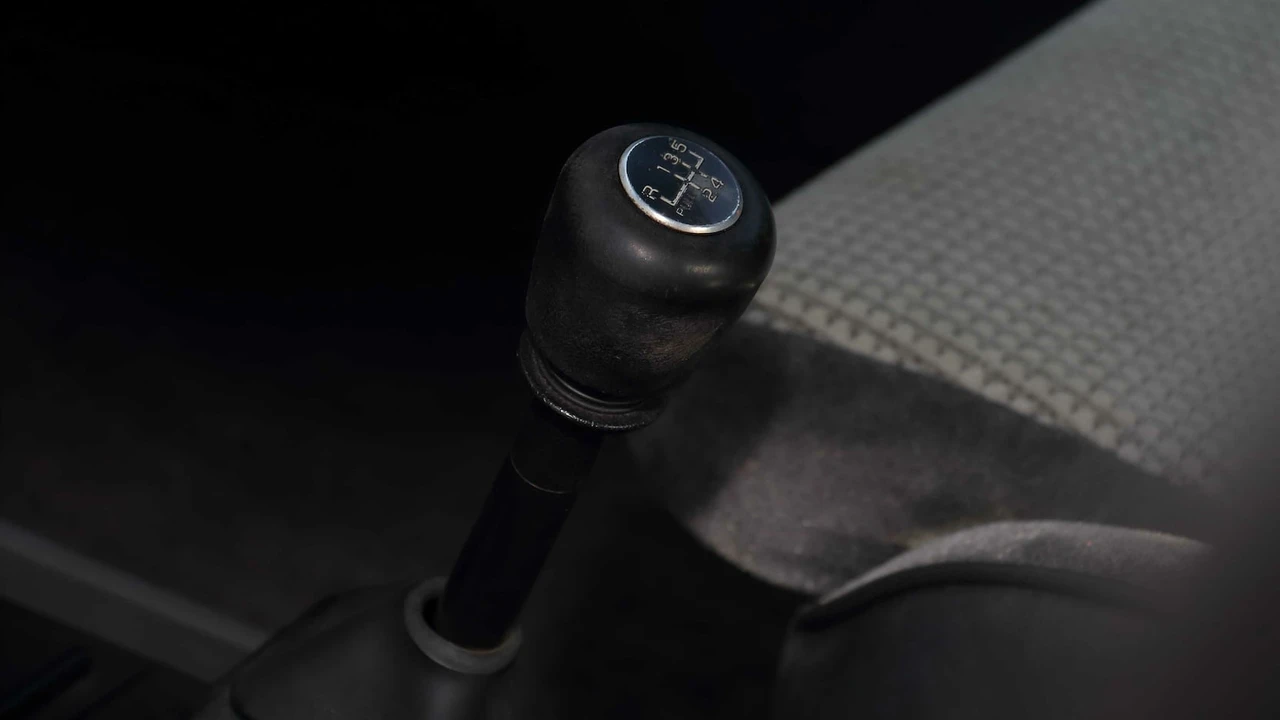1987 Dodge Shelby Lancer - Image 16 of 24