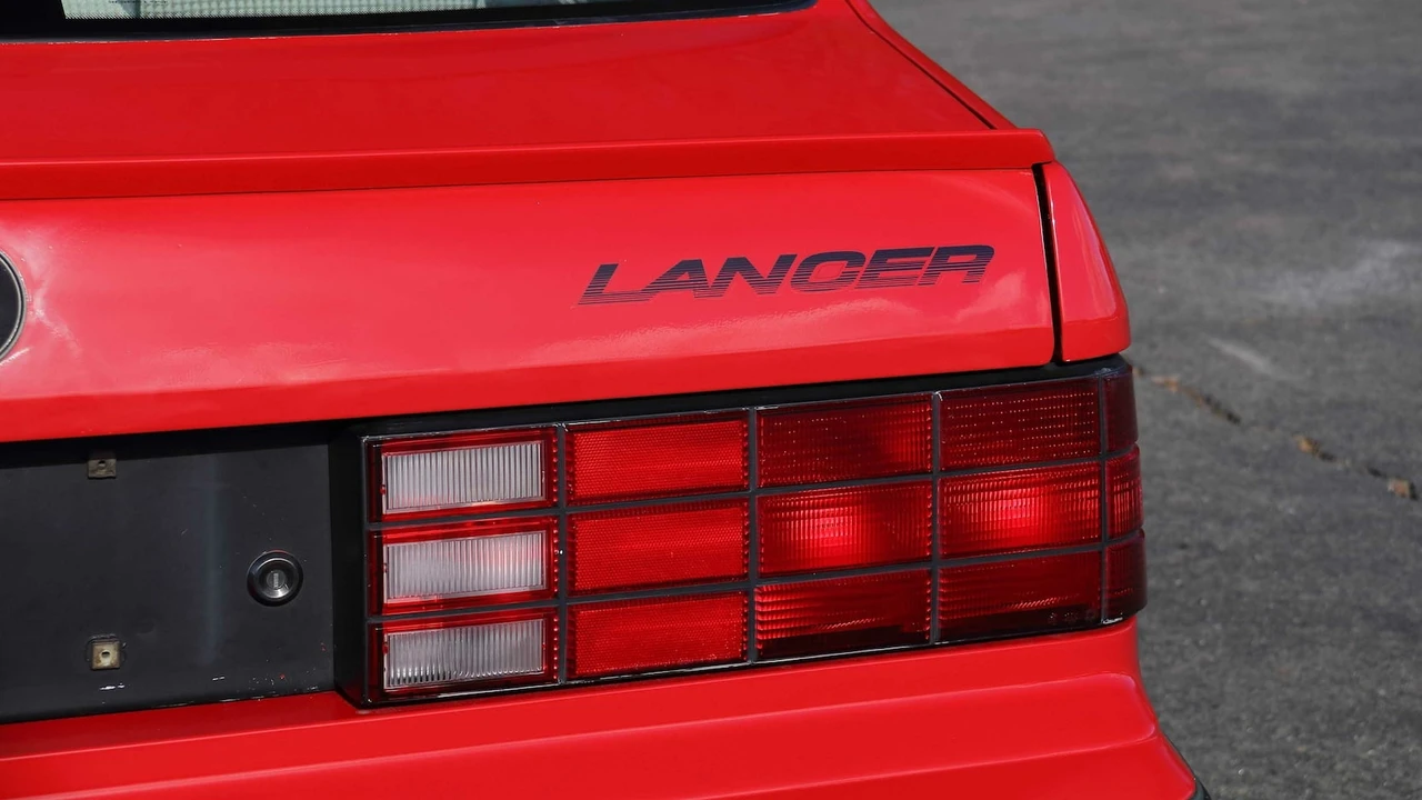1987 Dodge Shelby Lancer - Image 18 of 24